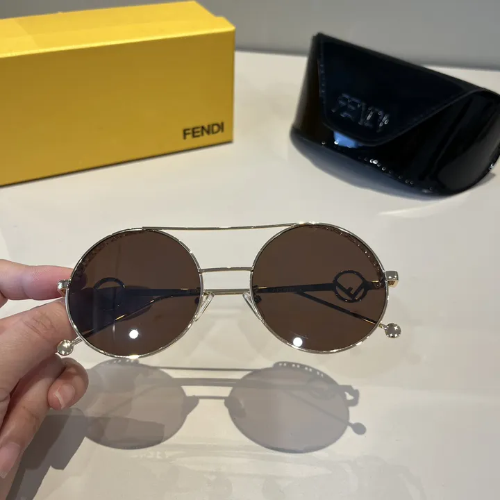 スーパーコピー フェンディ サングラス