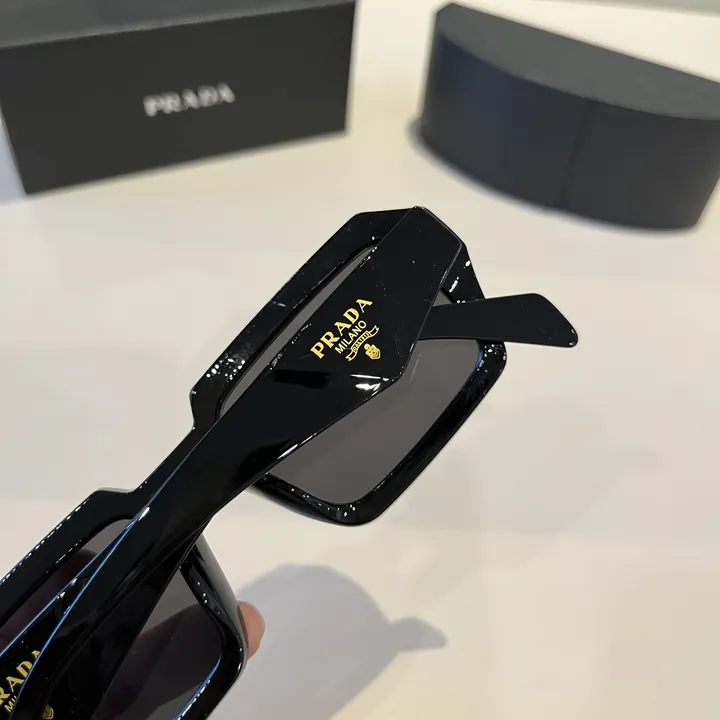 スーパーコピー プラダ サングラス