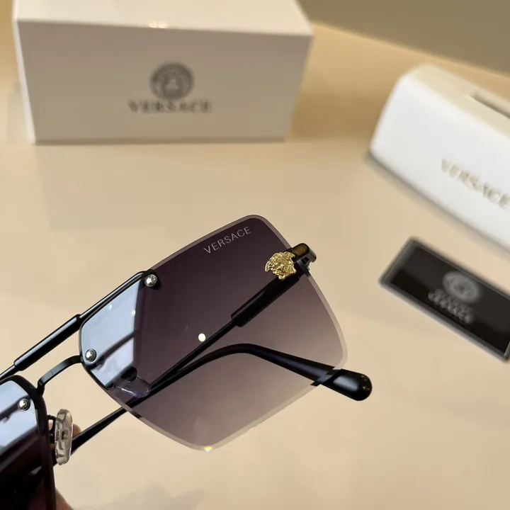 スーパーコピー ヴェルサーチ サングラス