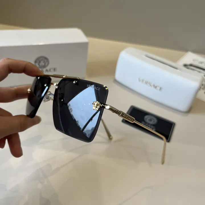 スーパーコピー ヴェルサーチ サングラス