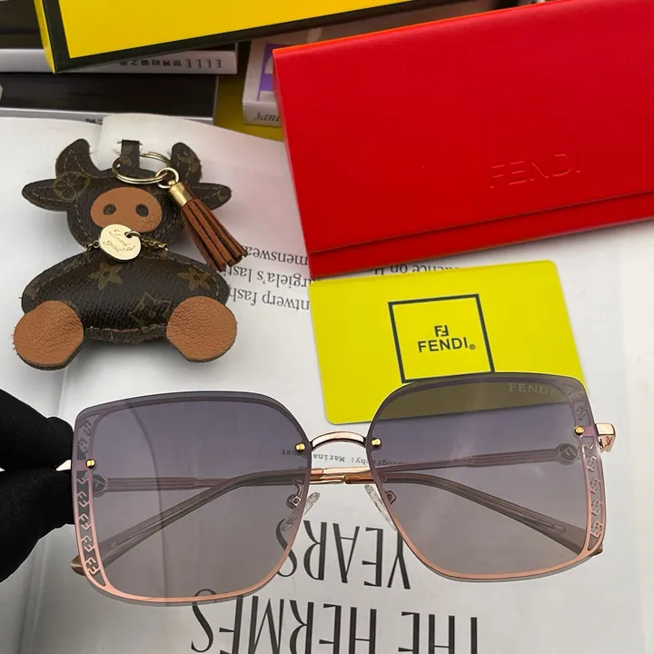スーパーコピー フェンディ サングラス