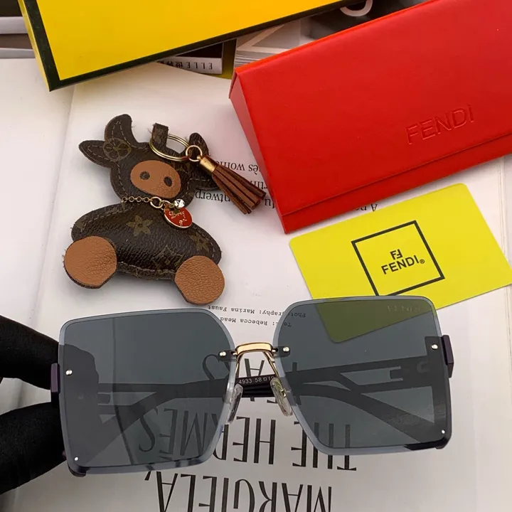 スーパーコピー フェンディ サングラス