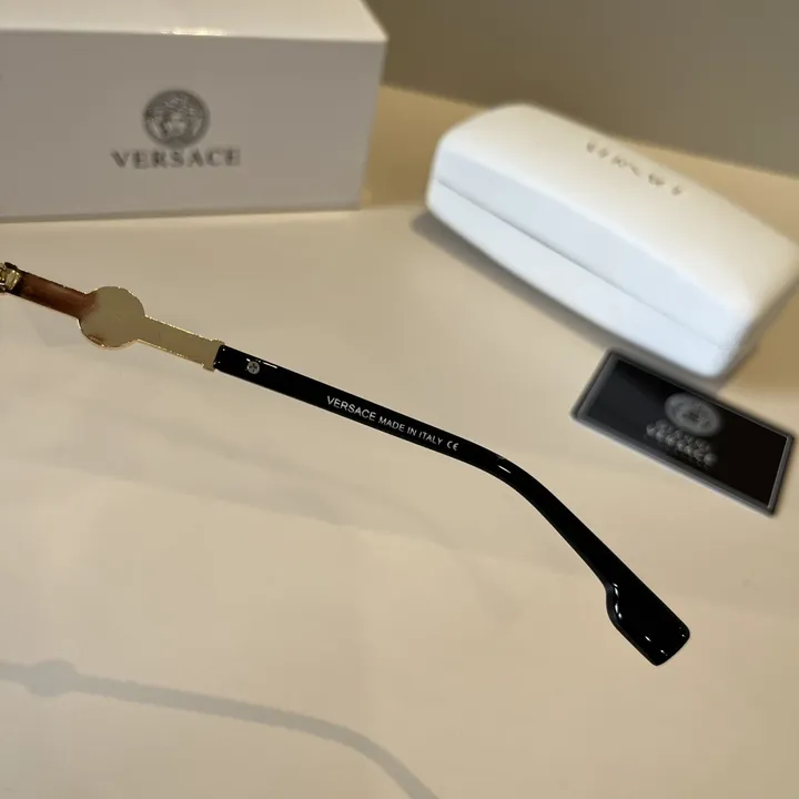 スーパーコピー ヴェルサーチ サングラス