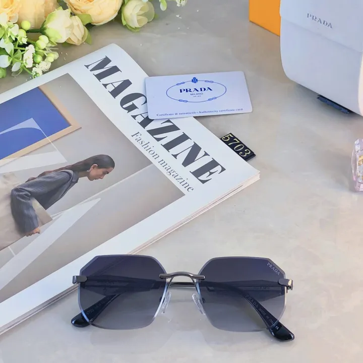 スーパーコピー プラダ サングラス