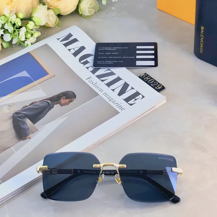 スーパーコピー バレンシアガ サングラス