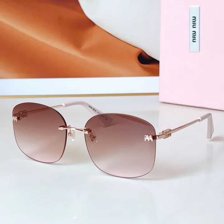 スーパーコピー ミュウミュウ サングラス