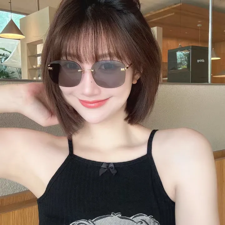 スーパーコピー ミュウミュウ サングラス