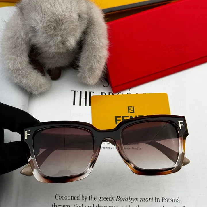 スーパーコピー フェンディ サングラス