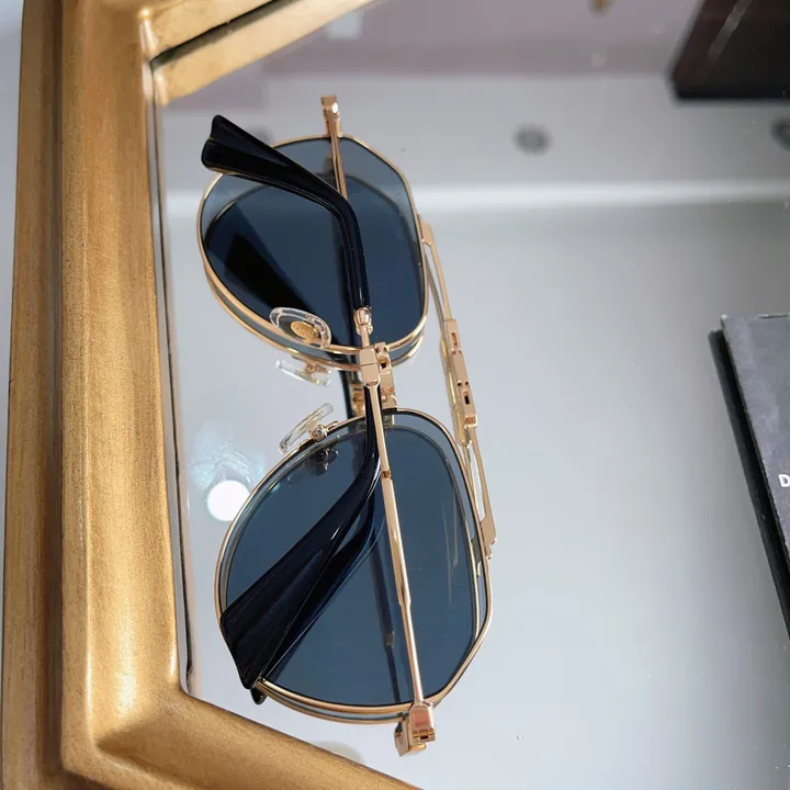 スーパーコピー ミュウミュウ サングラス