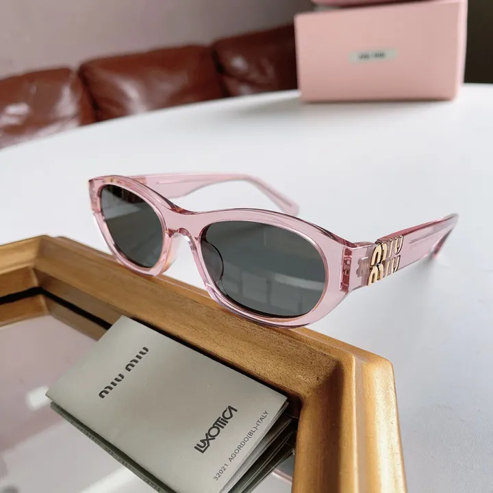 スーパーコピー ミュウミュウ サングラス