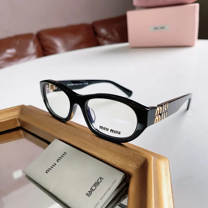 スーパーコピー ミュウミュウ サングラス