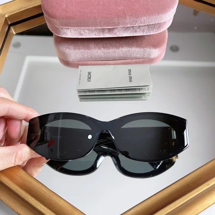 スーパーコピー ミュウミュウ サングラス