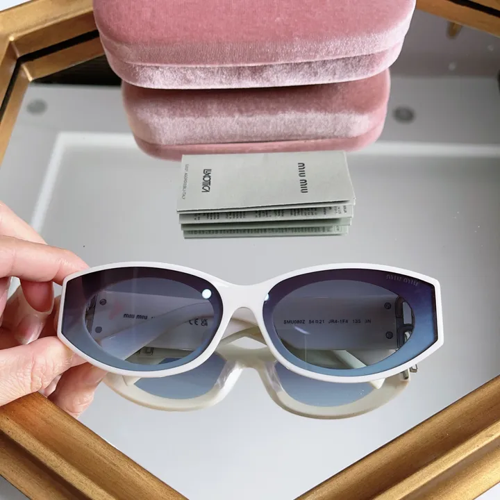 スーパーコピー ミュウミュウ サングラス
