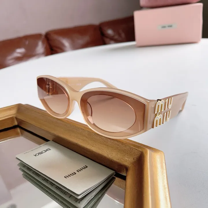 スーパーコピー ミュウミュウ サングラス