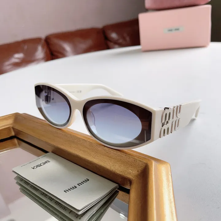 スーパーコピー ミュウミュウ サングラス