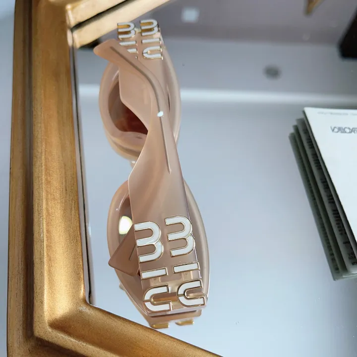 スーパーコピー ミュウミュウ サングラス