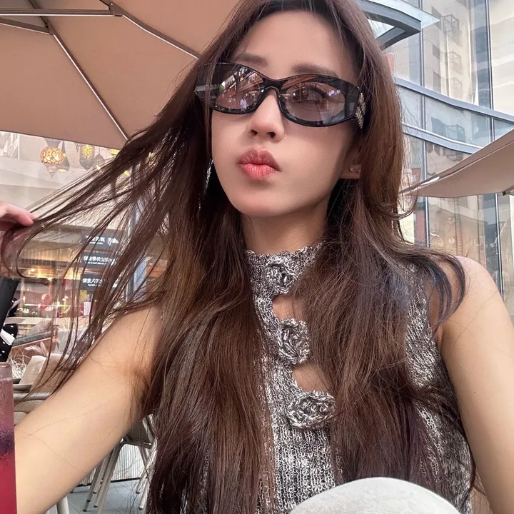 スーパーコピー ミュウミュウ サングラス