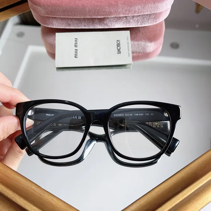 スーパーコピー ミュウミュウ サングラス