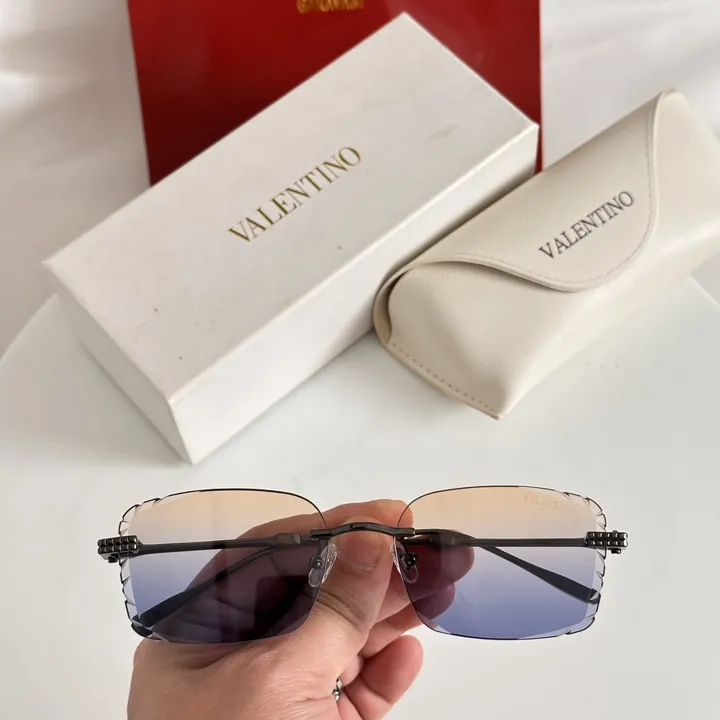 スーパーコピー ヴァレンティノ サングラス
