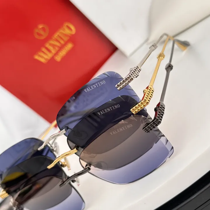 スーパーコピー ヴァレンティノ サングラス