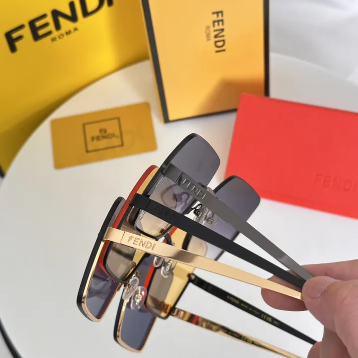 スーパーコピー ヴェルサーチ サングラス