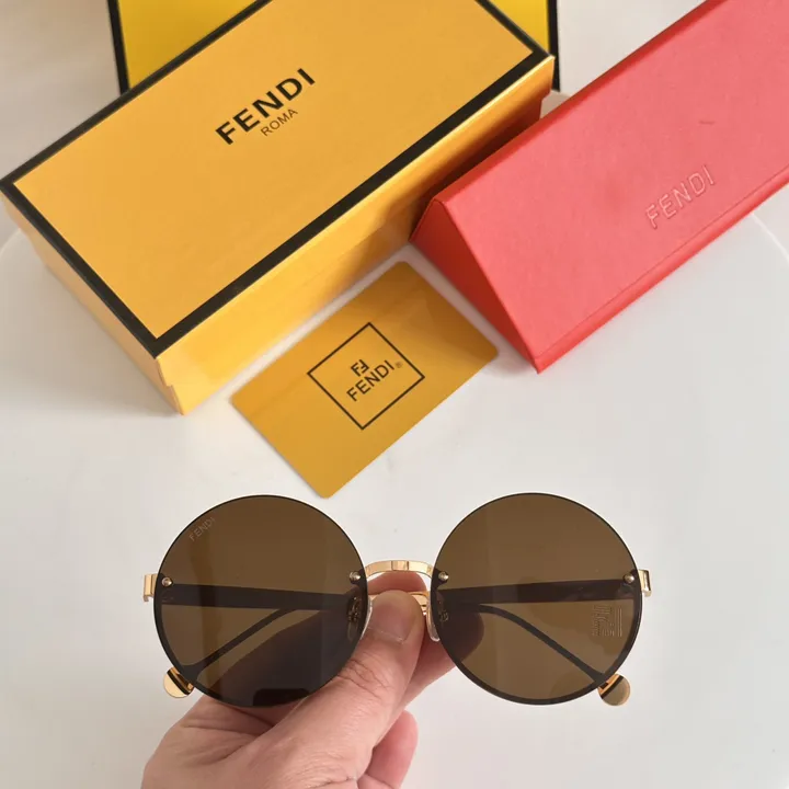 スーパーコピー ヴェルサーチ サングラス