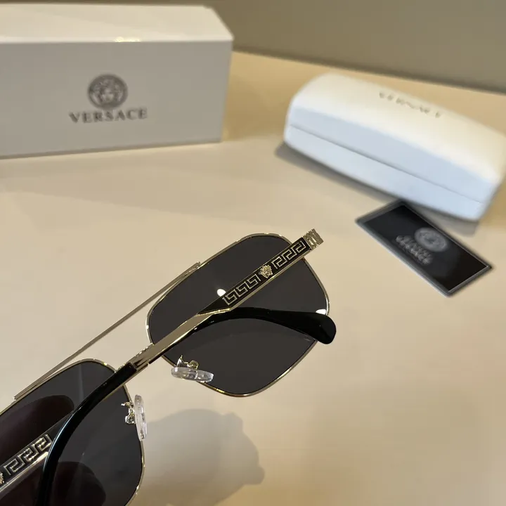 スーパーコピー ヴェルサーチ サングラス