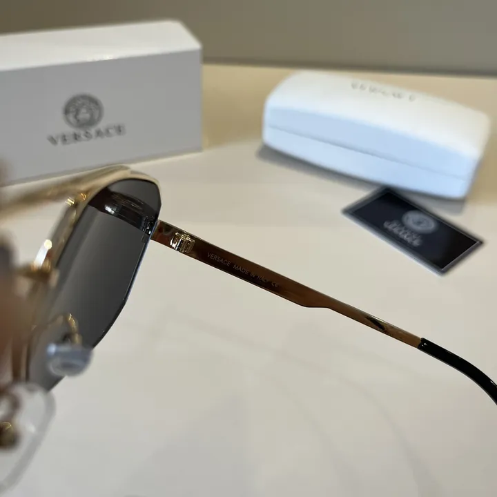 スーパーコピー ヴェルサーチ サングラス