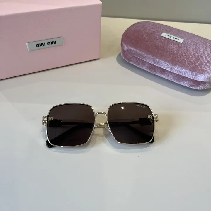 スーパーコピー ミュウミュウ サングラス