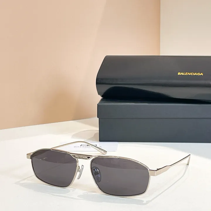 スーパーコピー バレンシアガ サングラス