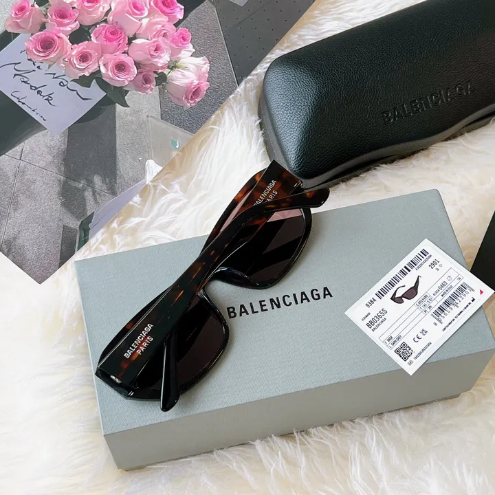 スーパーコピー バレンシアガ サングラス