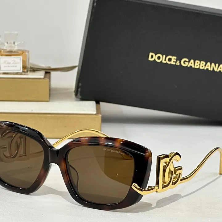 スーパーコピー ミュウミュウ サングラス