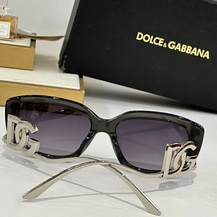 スーパーコピー ミュウミュウ サングラス