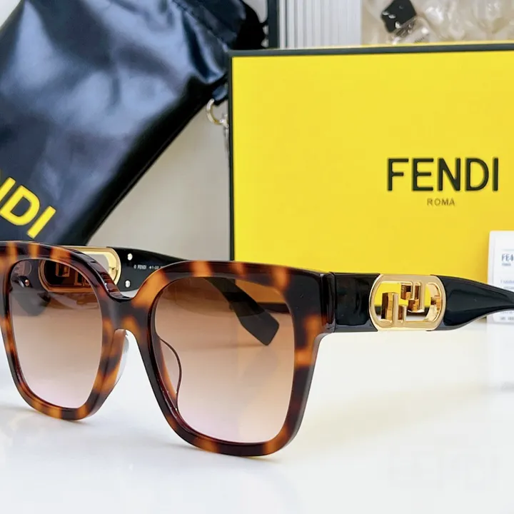 スーパーコピー ヴェルサーチ サングラス