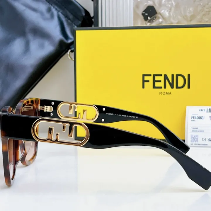 スーパーコピー ヴェルサーチ サングラス