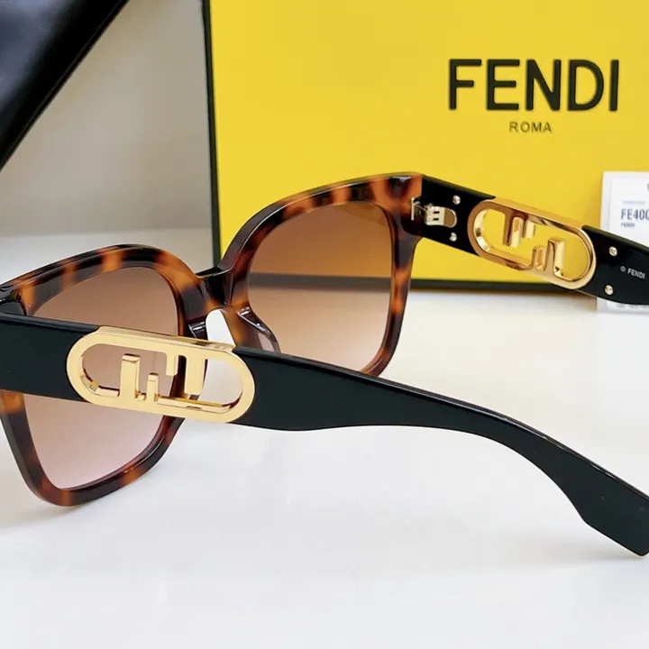 スーパーコピー ヴェルサーチ サングラス