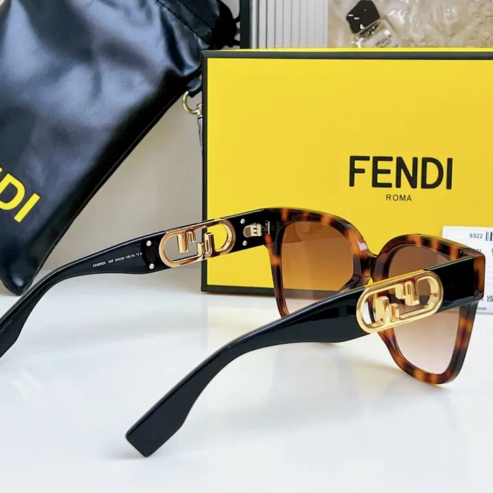 スーパーコピー ヴェルサーチ サングラス