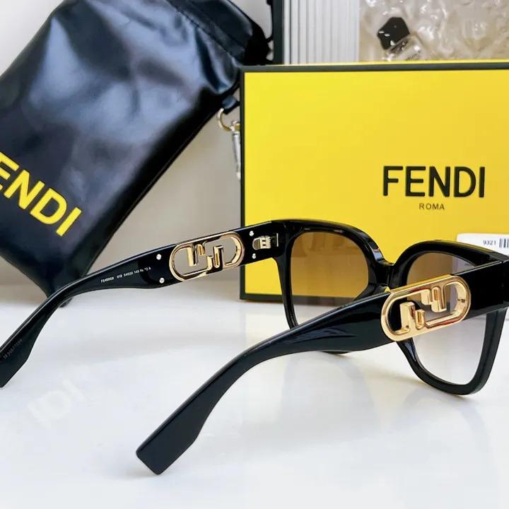 スーパーコピー ヴェルサーチ サングラス