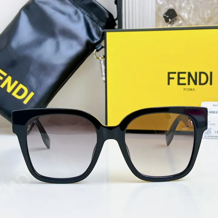 スーパーコピー ヴェルサーチ サングラス