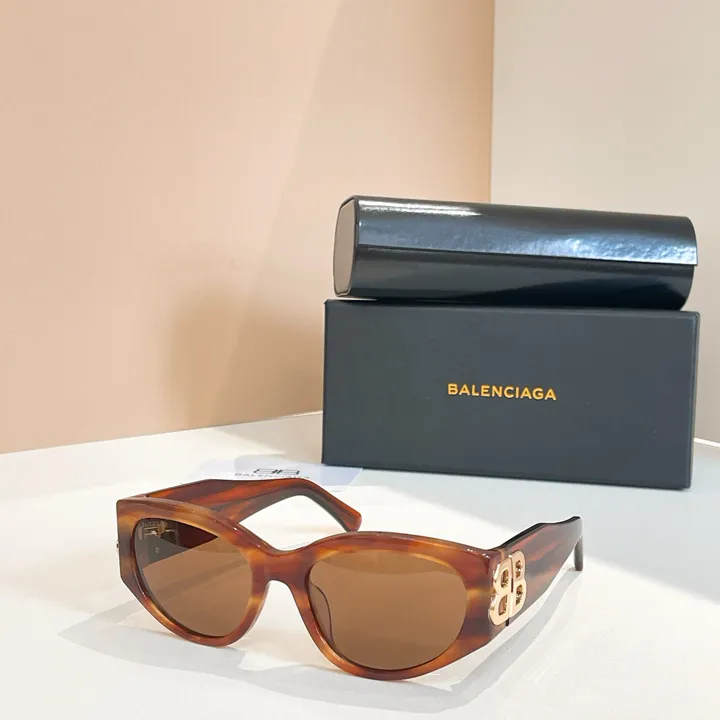 スーパーコピー バレンシアガ サングラス