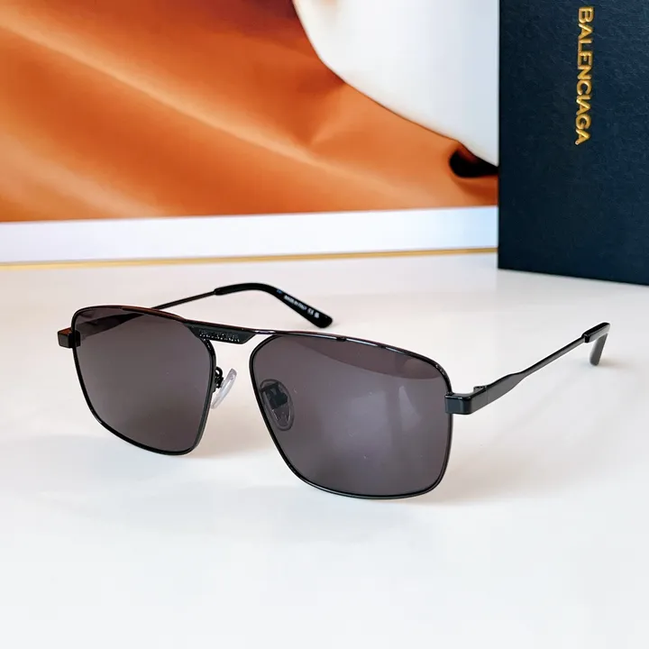 スーパーコピー バレンシアガ サングラス