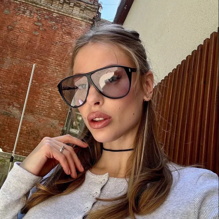 スーパーコピー ジバンシィ サングラス