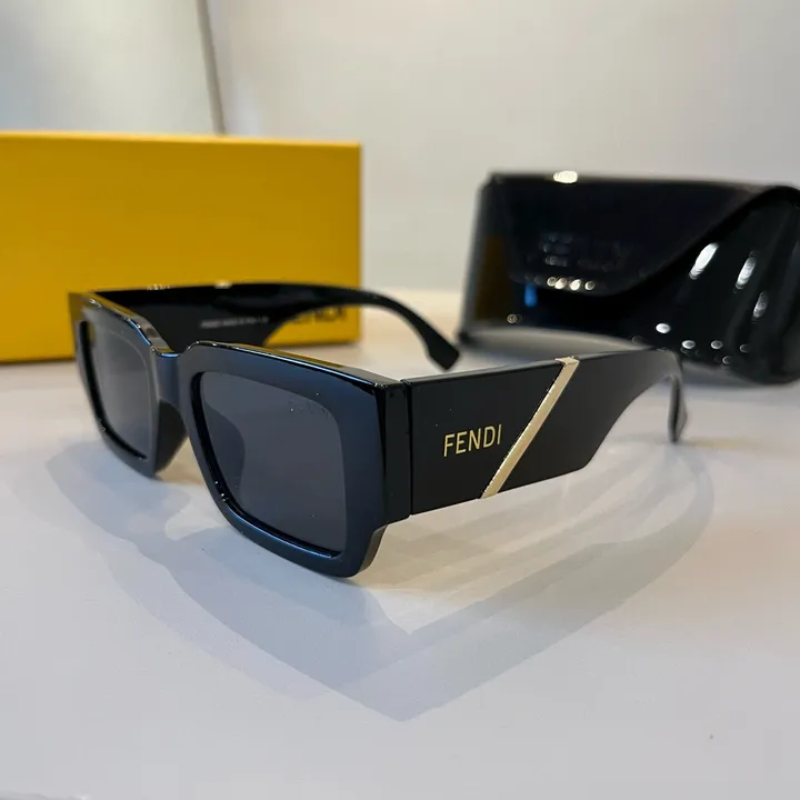 スーパーコピー ヴェルサーチ サングラス