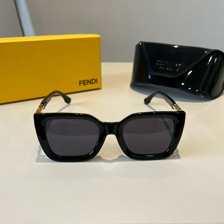 スーパーコピー ヴェルサーチ サングラス