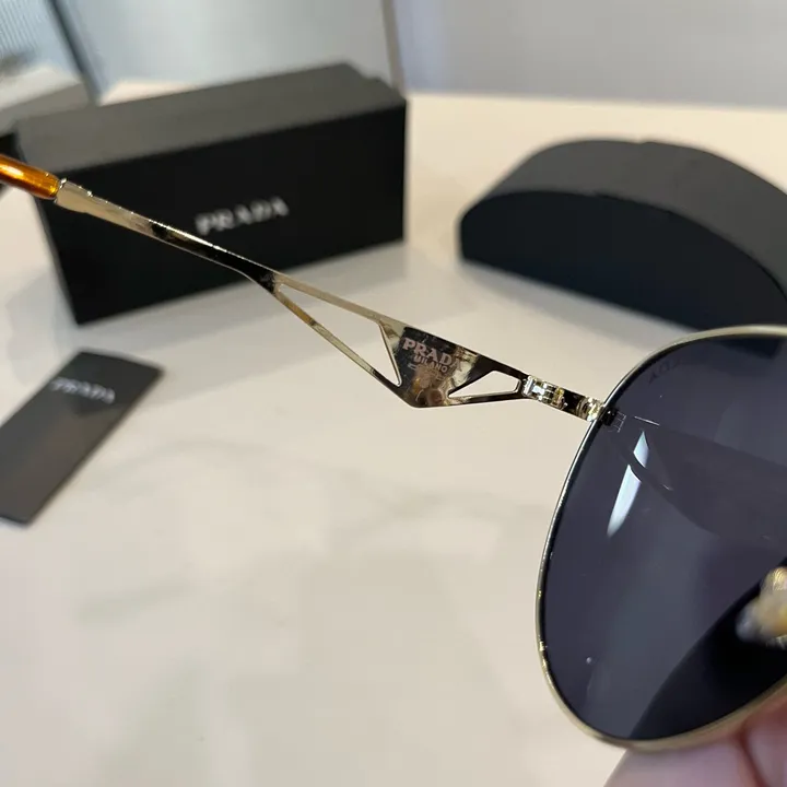 スーパーコピー プラダ サングラス