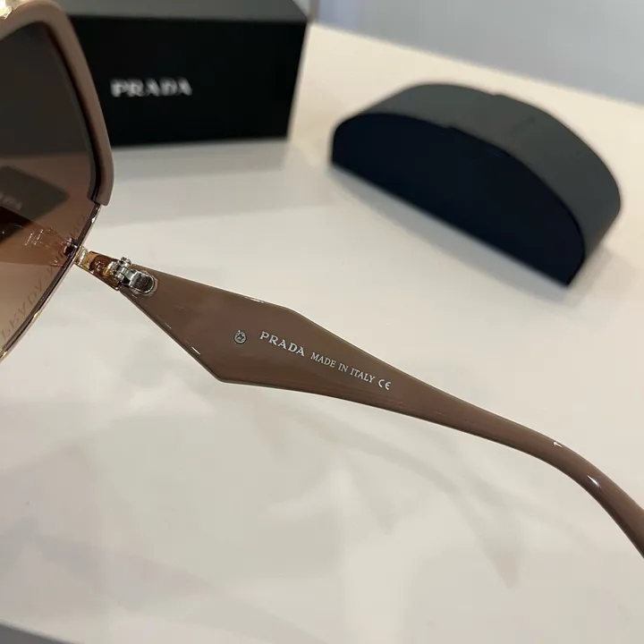 スーパーコピー プラダ サングラス