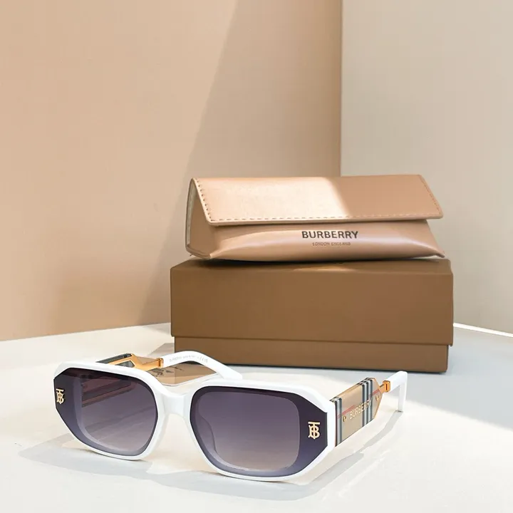 スーパーコピー バーバリー ス サングラス