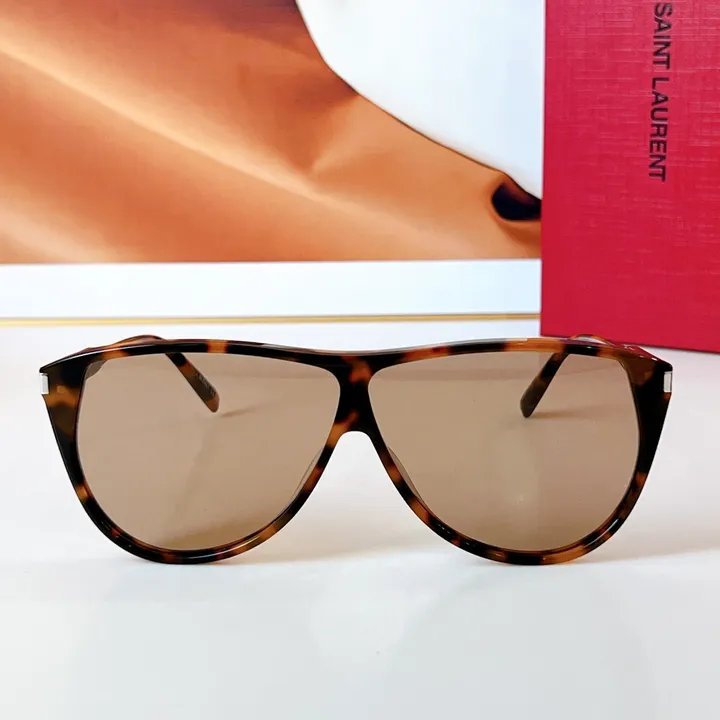 スーパーコピー イブサンローラン サングラス