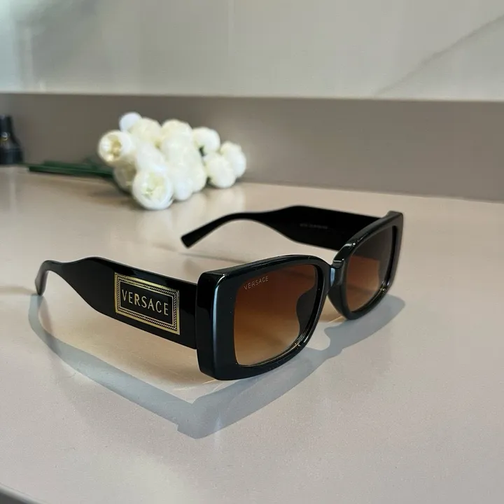 スーパーコピー ヴェルサーチ サングラス