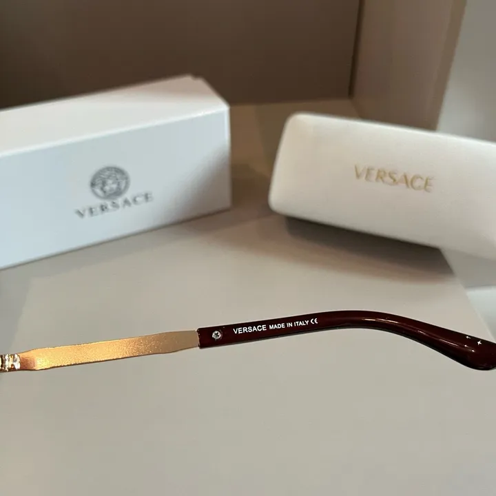 スーパーコピー ヴェルサーチ サングラス